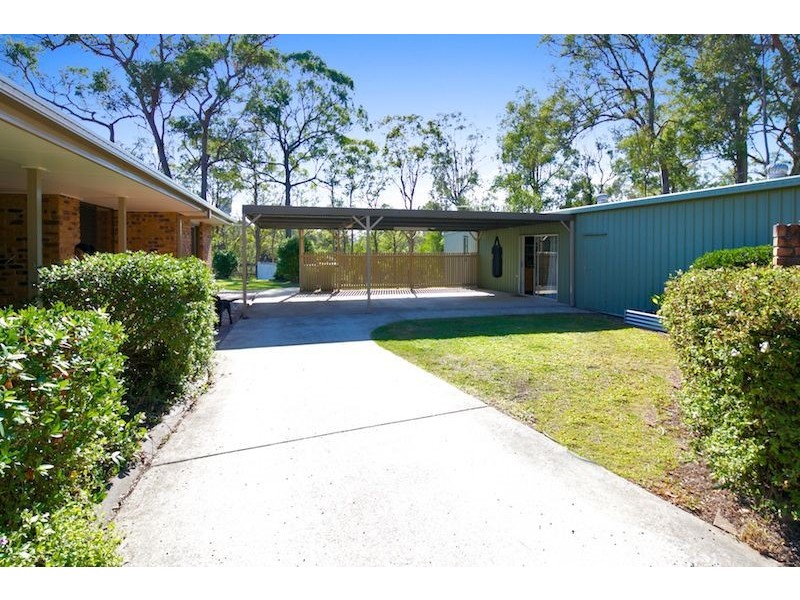 22 Seven Oaks Street, Alexandra Hills QLD 4161