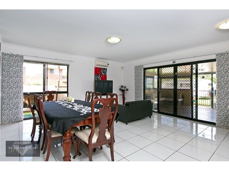 30 Habitat Drive, Wakerley QLD 4154