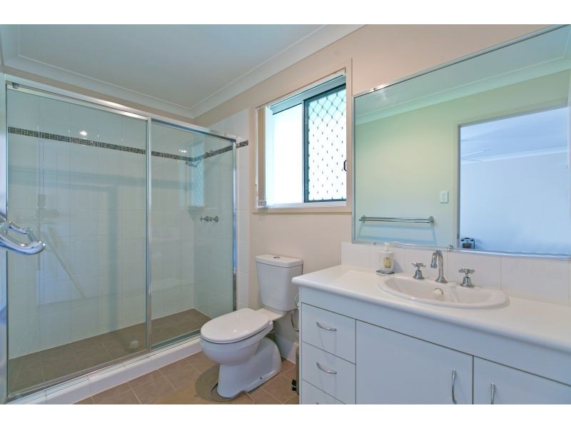 18 Ronnie Street, Cleveland QLD 4163