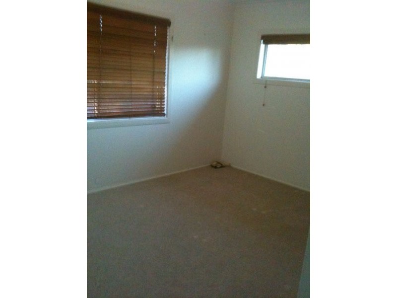 13 Blaxland Street, Capalaba QLD 4157