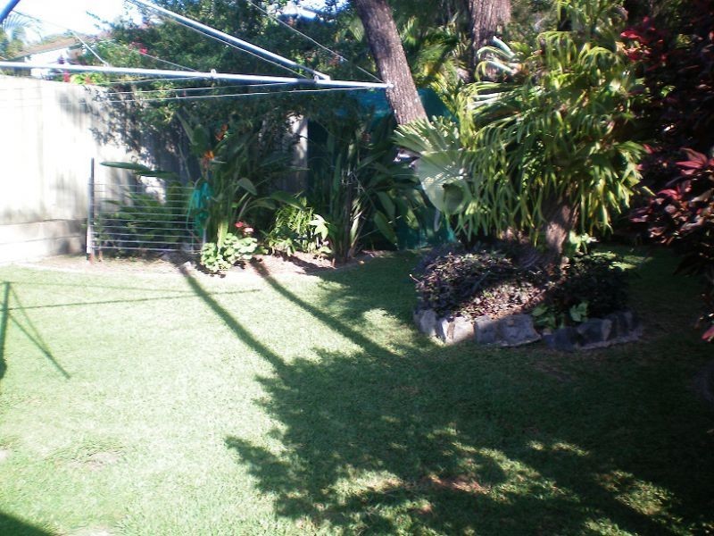 13 Blaxland Street, Capalaba QLD 4157