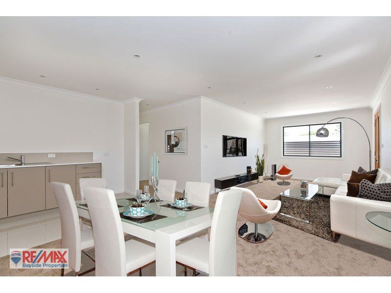 87 Cavell Street, Birkdale QLD 4159