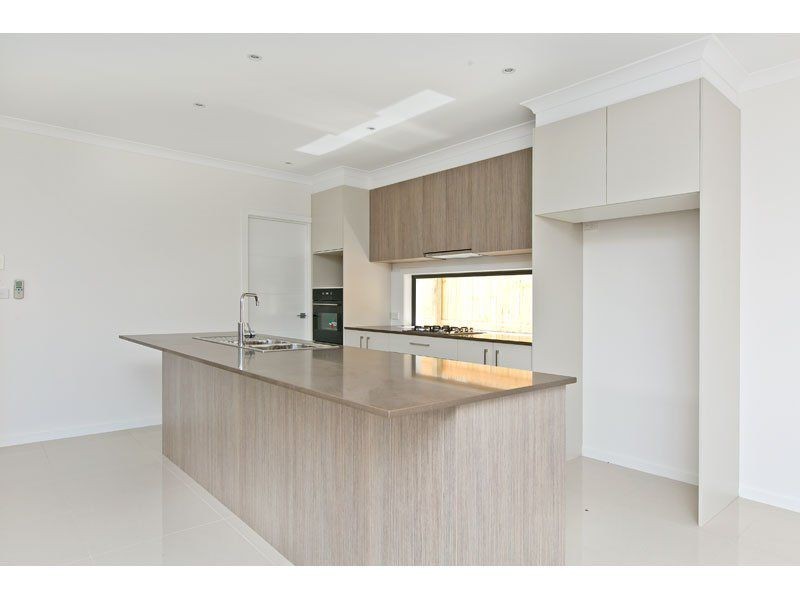 87 Cavell Street, Birkdale QLD 4159