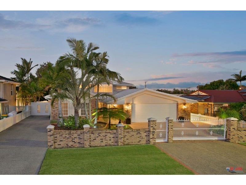 16 Galley Way, Birkdale QLD 4159