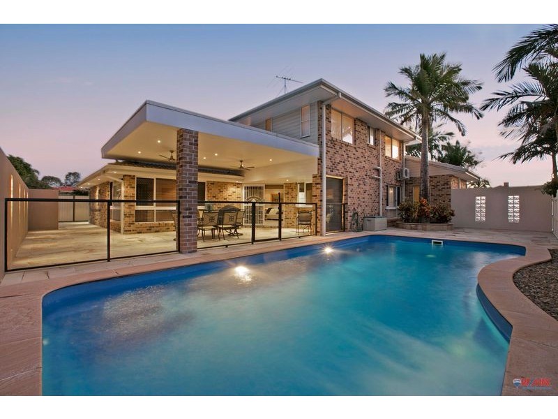 16 Galley Way, Birkdale QLD 4159