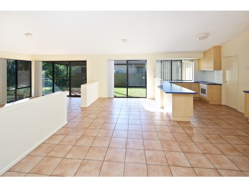 24 Omega Avenue, Cleveland QLD 4163