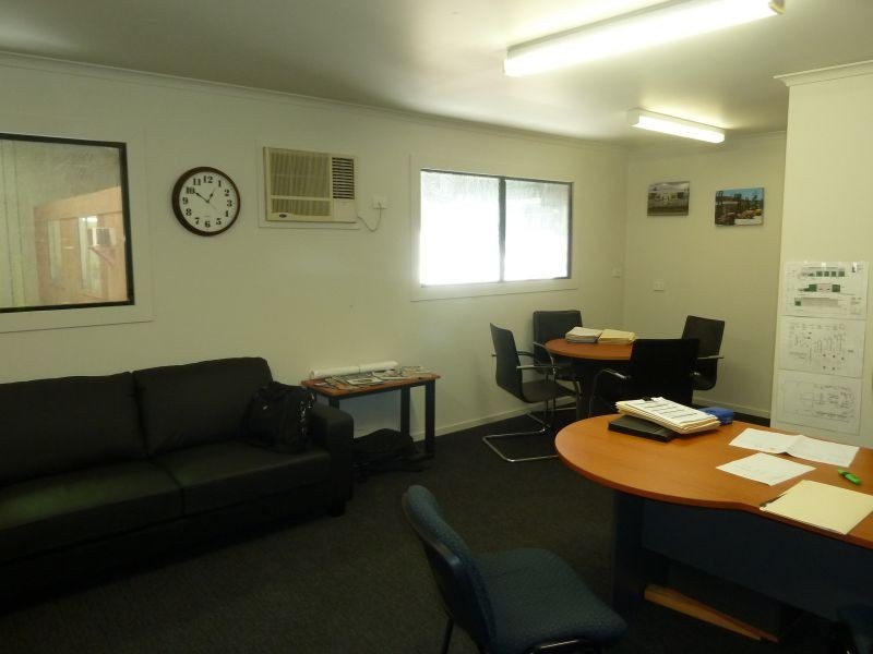 5 General Macarthur Place, Redbank QLD 4301