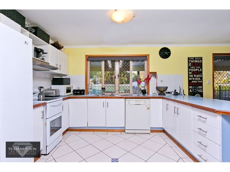 98 Sycamore Parade, Victoria Point QLD 4165