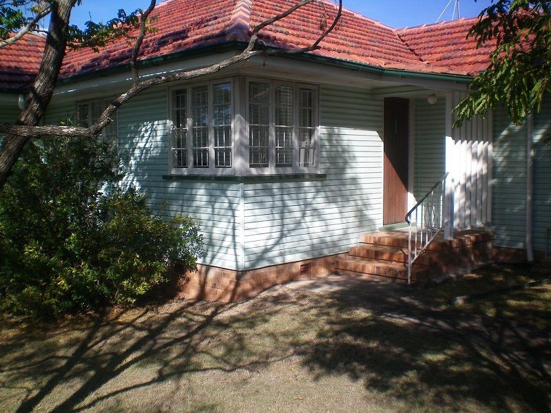 38 Jones Road, Carina Heights QLD 4152