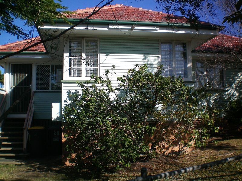 38 Jones Road, Carina Heights QLD 4152