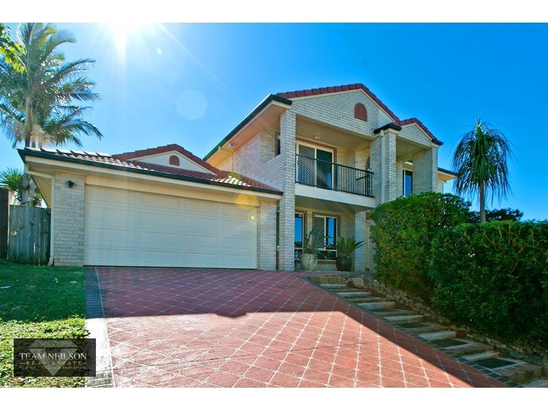 4 Brampton Close, Redland Bay QLD 4165
