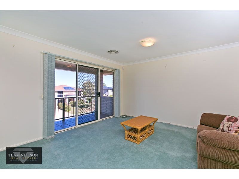 4 Brampton Close, Redland Bay QLD 4165