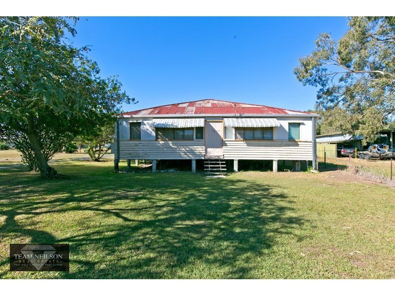 202 Kianawah Road, Wynnum West QLD 4178