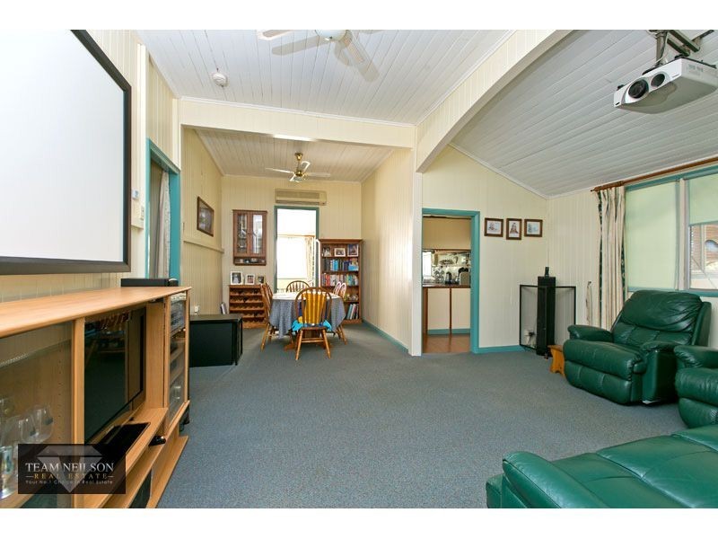 202 Kianawah Road, Wynnum West QLD 4178