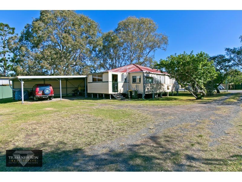 202 Kianawah Road, Wynnum West QLD 4178