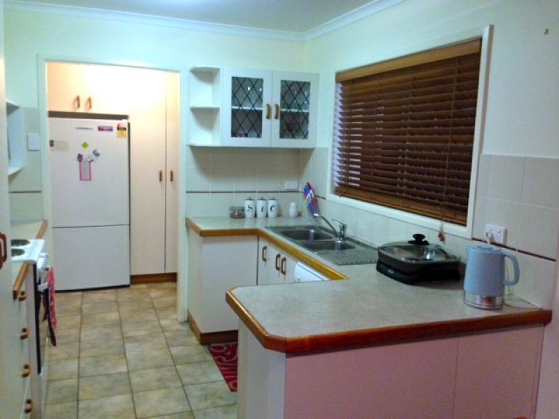 87 Valantine Road, Birkdale QLD 4159