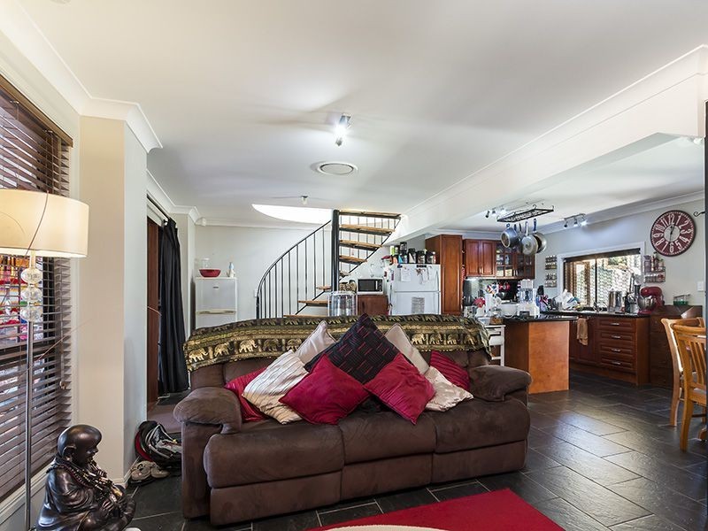 44 Queens Esplanade, Thorneside QLD 4158