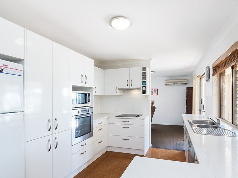 12 Linthorpe Ct, Capalaba QLD 4157