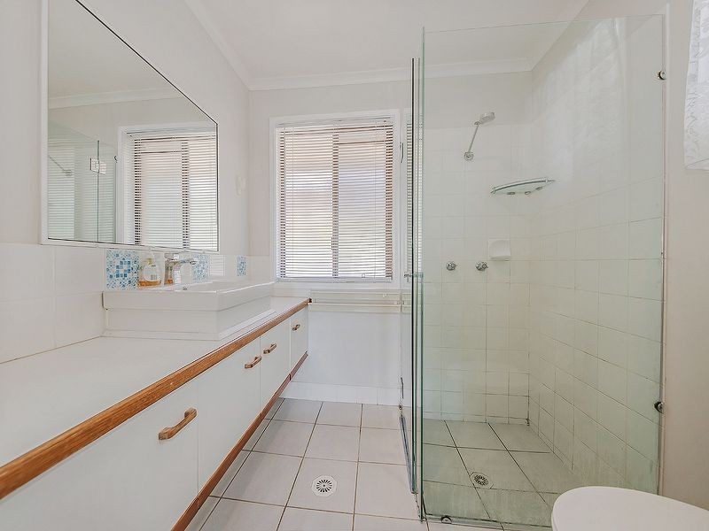 129 Ziegenfusz Rd., Thornlands QLD 4164