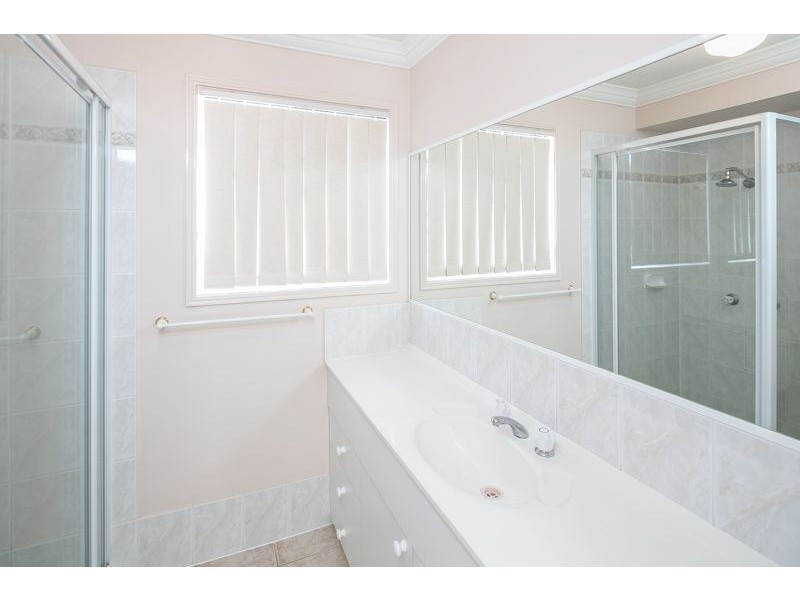 33 Jasper Street, Wellington Point QLD 4160