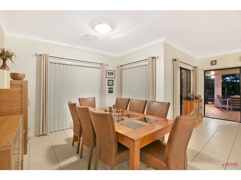 24 Mallan Terrace, Birkdale QLD 4159