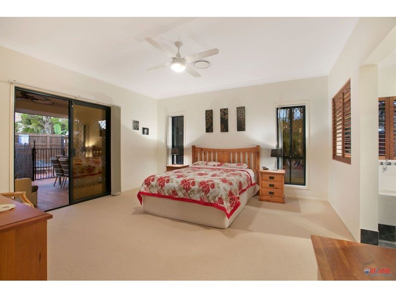 24 Mallan Terrace, Birkdale QLD 4159