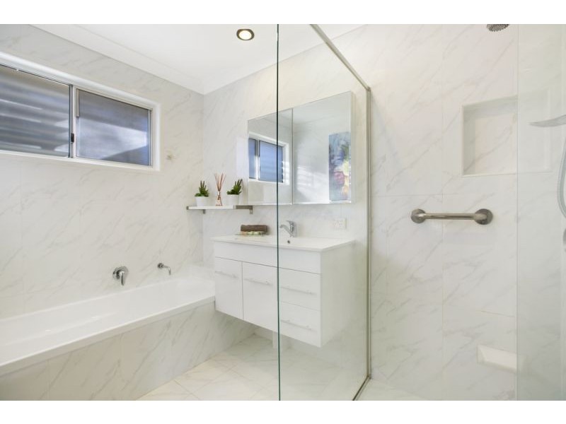 4 Marjorie Street, Thorneside QLD 4158