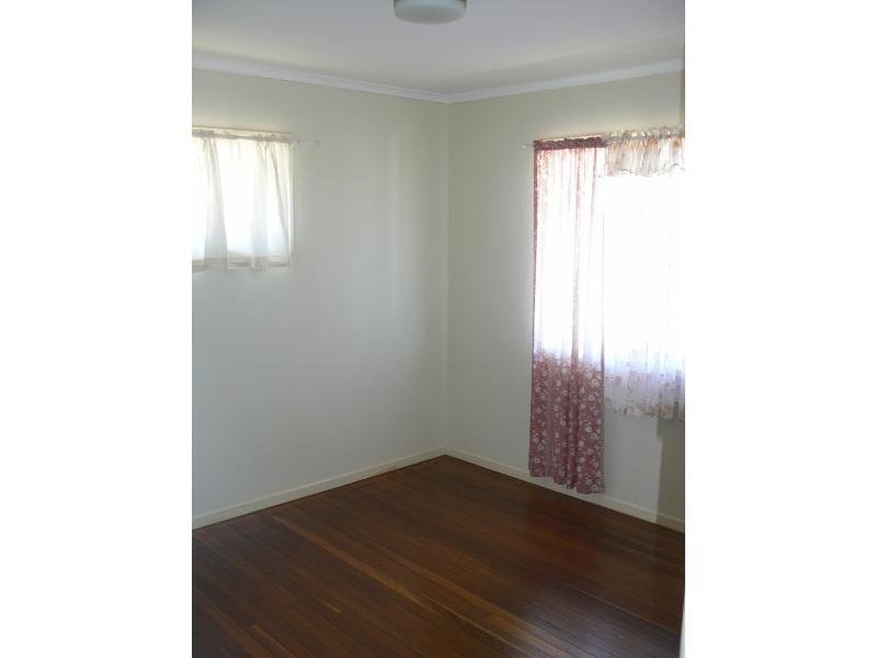 281 BLOOMFIELD STREET, Cleveland QLD 4163