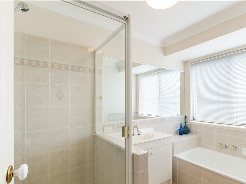 6 Lomandra Place, Capalaba QLD 4157