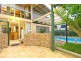 35 Banoon Drive, Wynnum QLD 4178