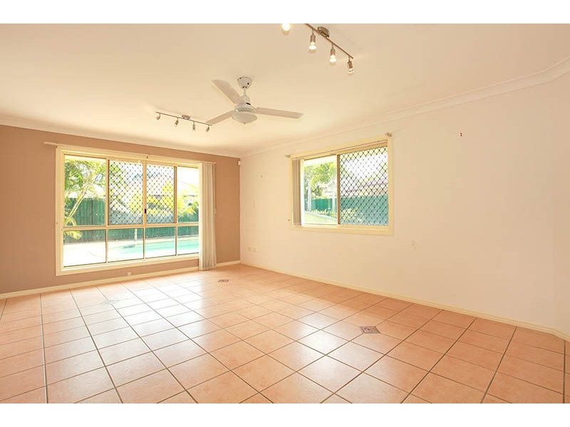 9 Lido Court, Wellington Point QLD 4160