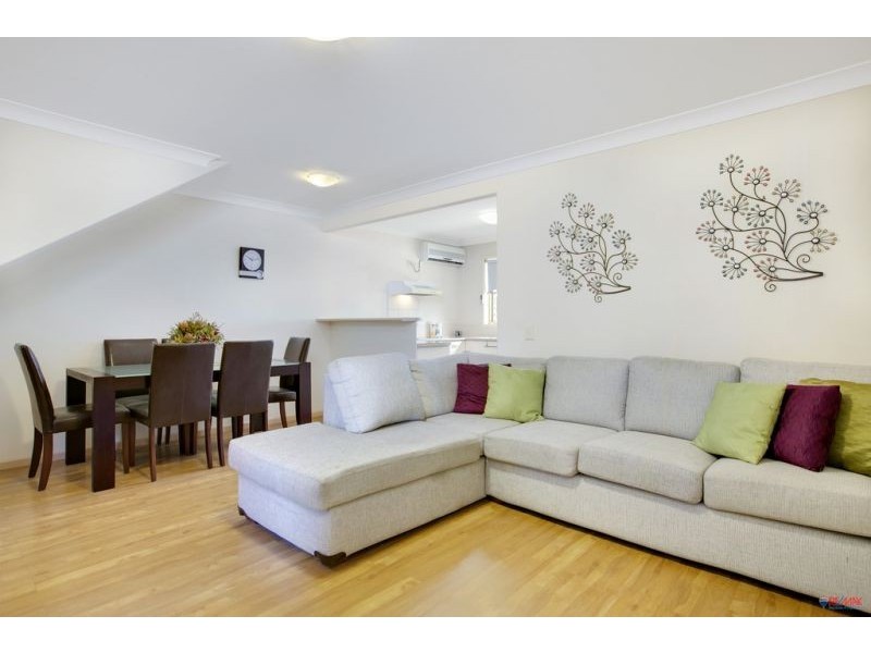 Unit 142 9 Bayside Court, Thorneside QLD 4158