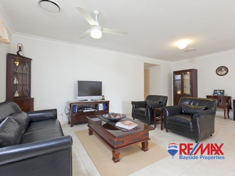 8 Hawkins Place, Thornlands QLD 4164