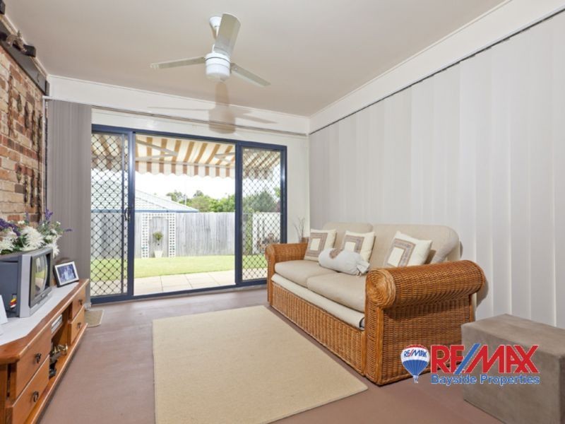 8 Hawkins Place, Thornlands QLD 4164