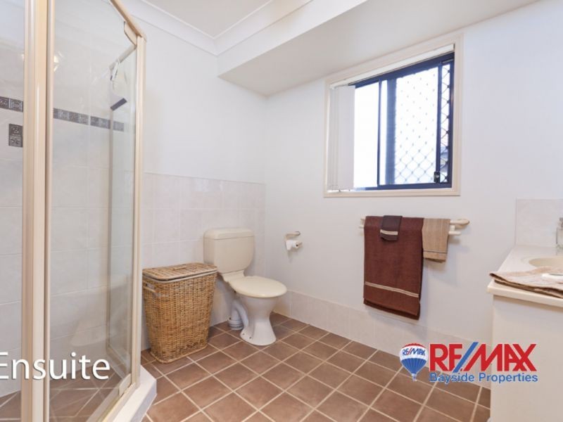 8 Hawkins Place, Thornlands QLD 4164