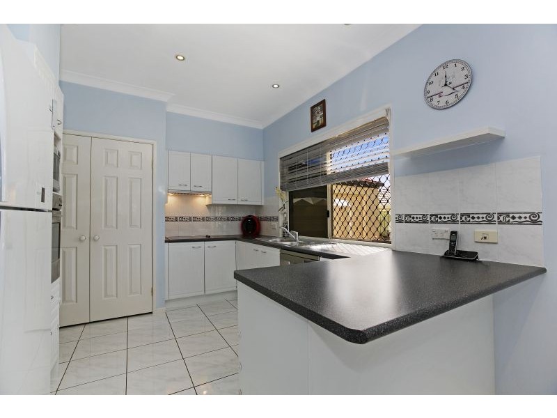 342 Bloomfield Street, Cleveland QLD 4163
