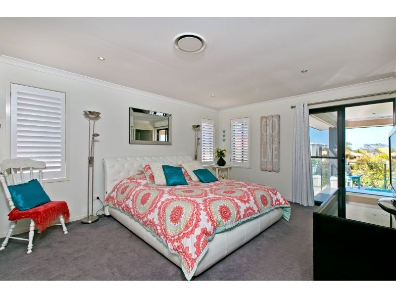 16 Hayman Street, Redland Bay QLD 4165