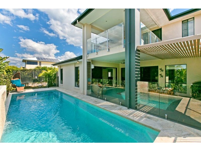 16 Hayman Street, Redland Bay QLD 4165
