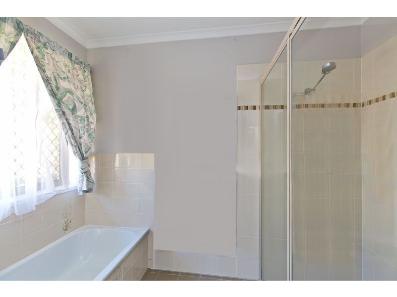 90 Benfer Road, Victoria Point QLD 4165