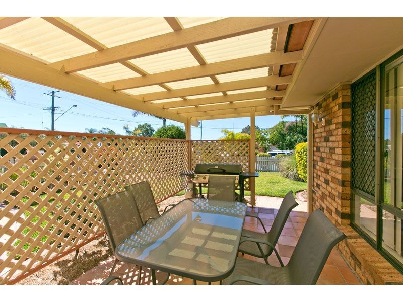 90 Benfer Road, Victoria Point QLD 4165