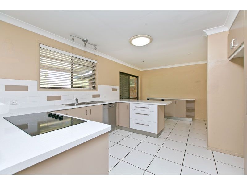 60 Mill Street, Redland Bay QLD 4165