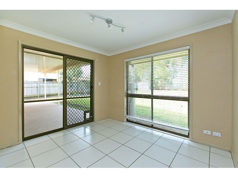 60 Mill Street, Redland Bay QLD 4165