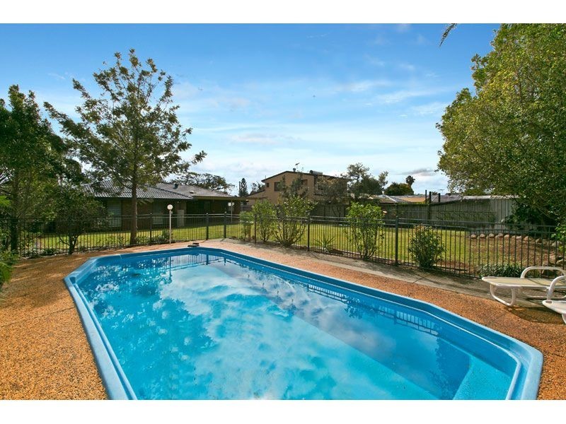 60 Mill Street, Redland Bay QLD 4165