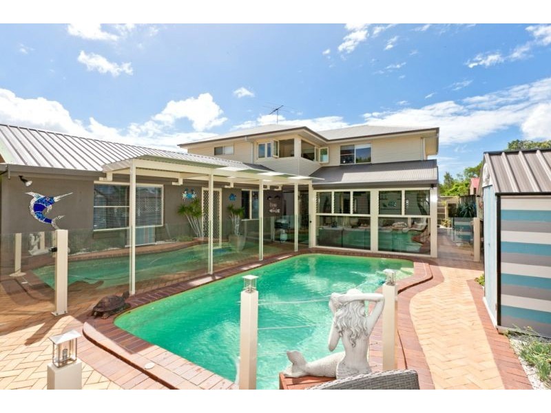 30 JAY CRESCENT, Redland Bay QLD 4165