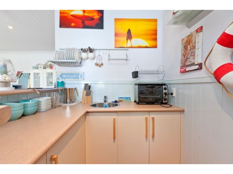 30 JAY CRESCENT, Redland Bay QLD 4165