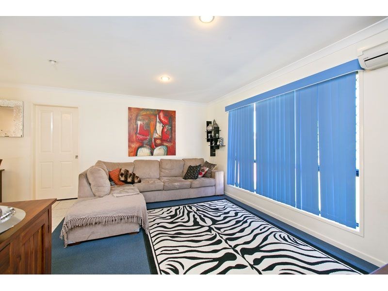 7 Snipe Street, Redland Bay QLD 4165