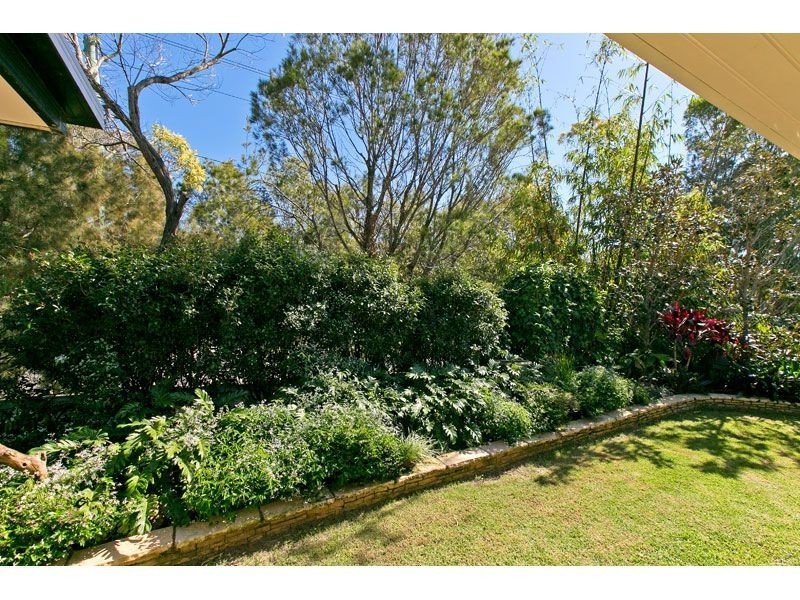 7 Snipe Street, Redland Bay QLD 4165