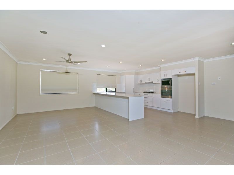 43 Muriel Street, Redland Bay QLD 4165