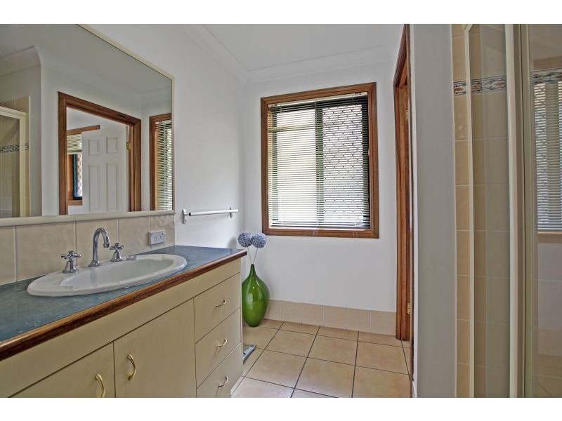 8 River Gum Place, Thornlands QLD 4164