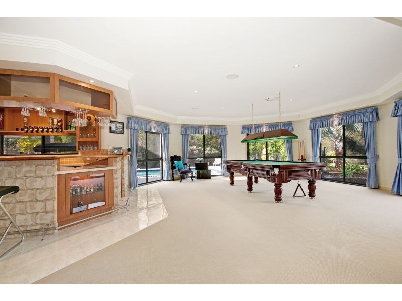 1 Honeysuckle Court, Cornubia QLD 4130